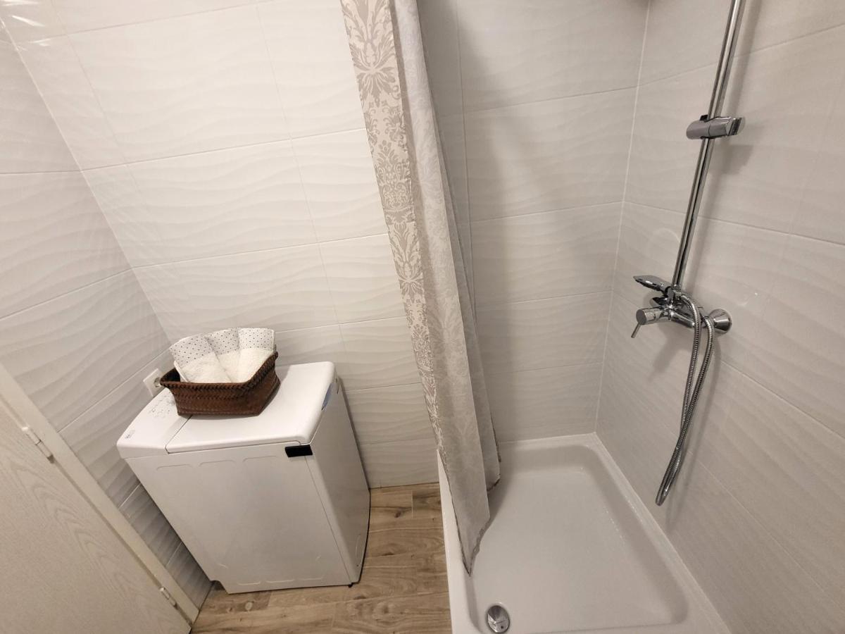 Mali Apartman U Centru Makarska Dış mekan fotoğraf